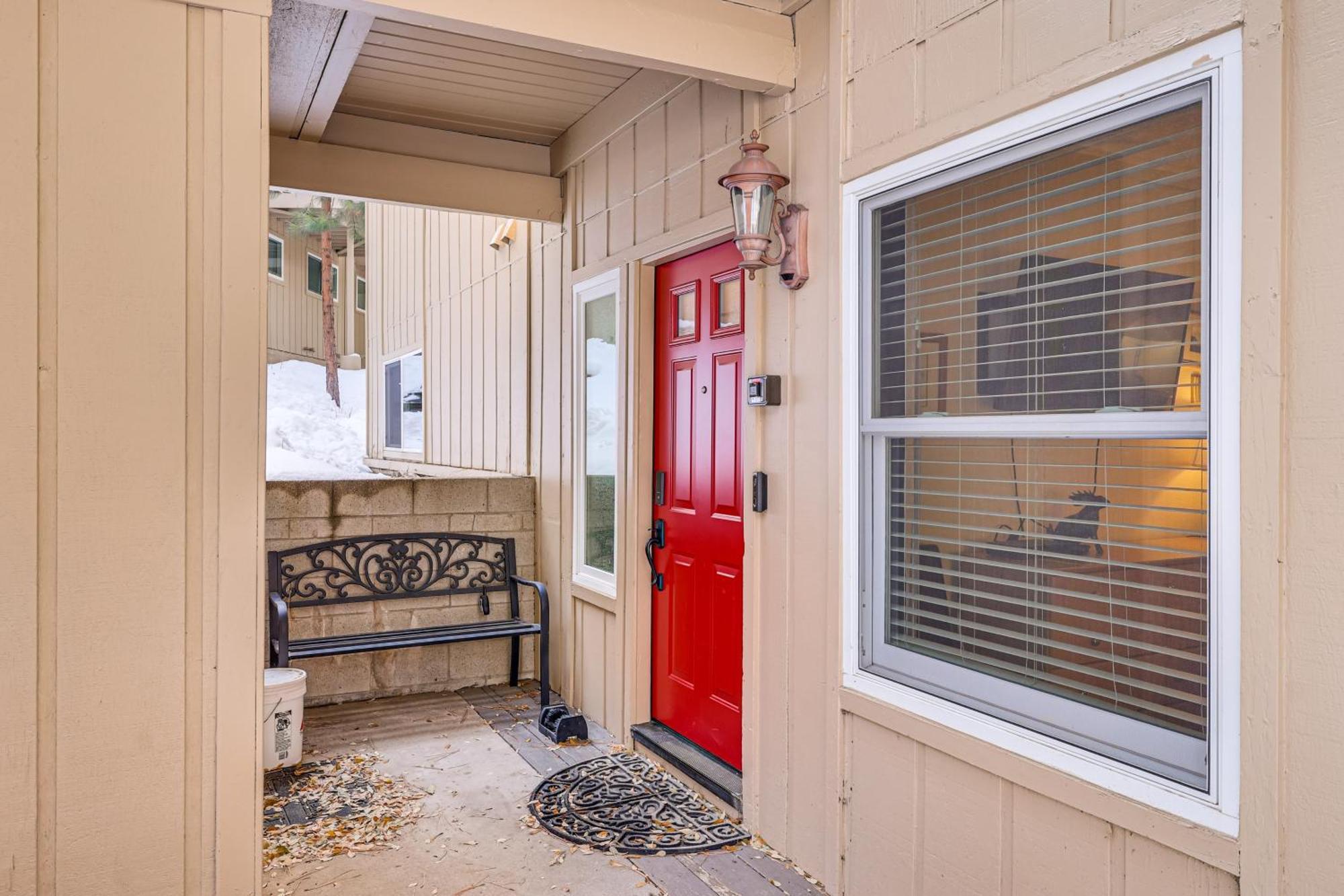 Incline Village Condo With Deck 1 Mi To Lake Tahoe Exterior photo