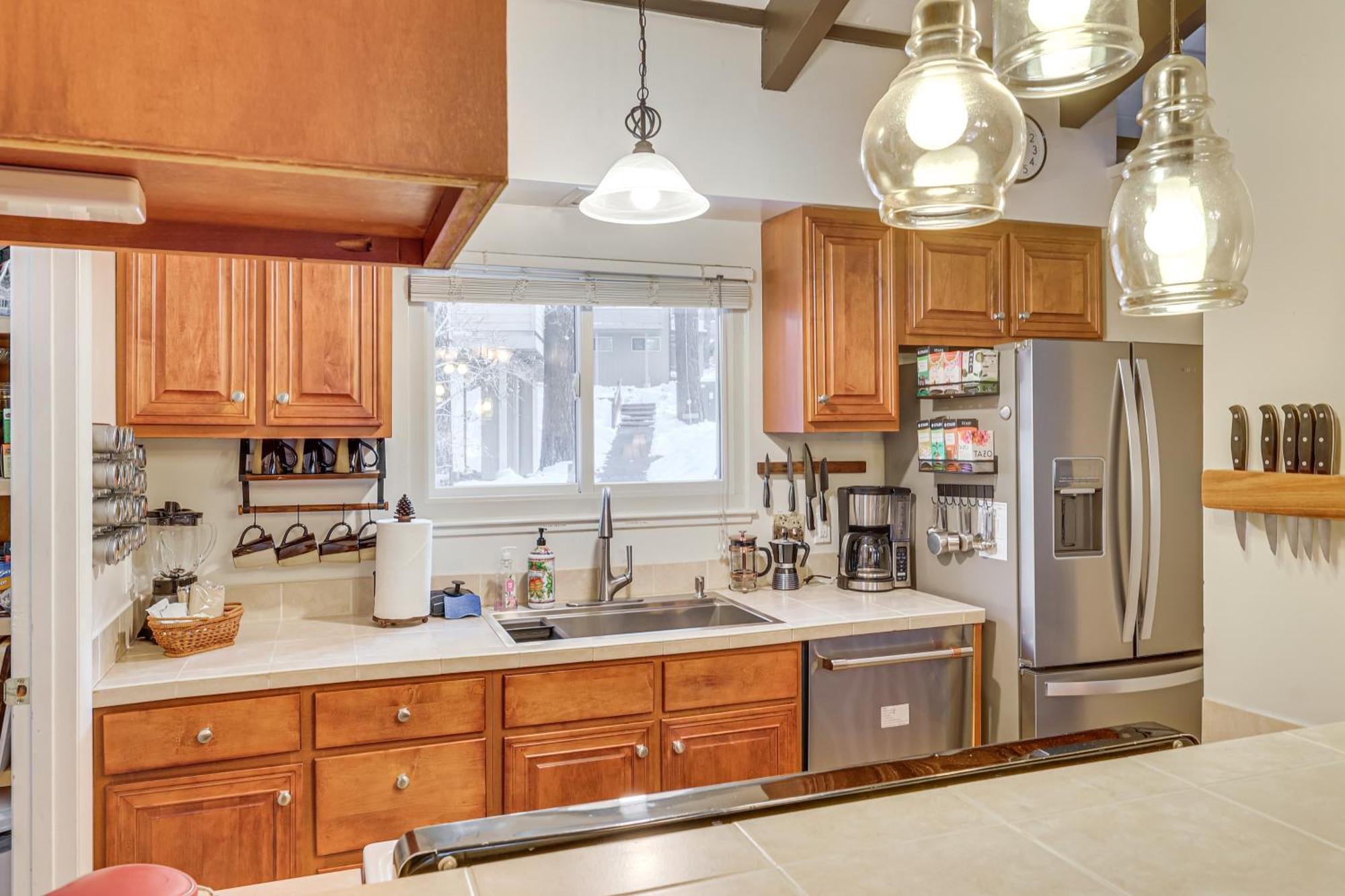 Incline Village Condo With Deck 1 Mi To Lake Tahoe Exterior photo